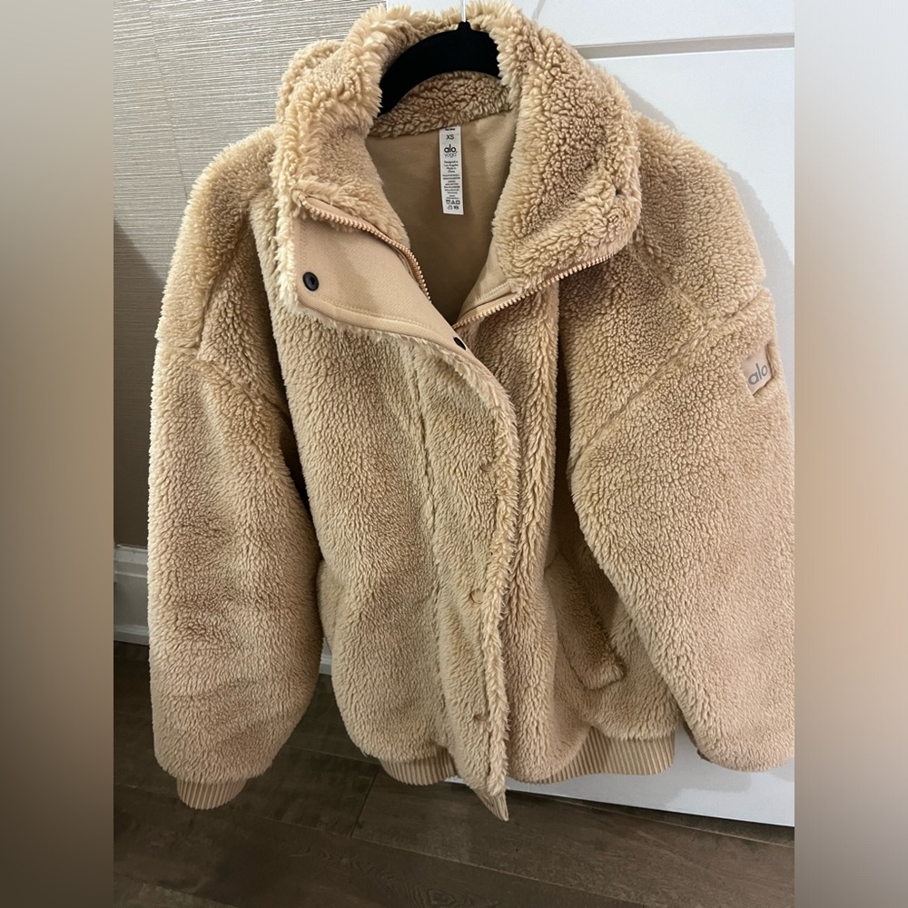 Alo Sherpa jacket